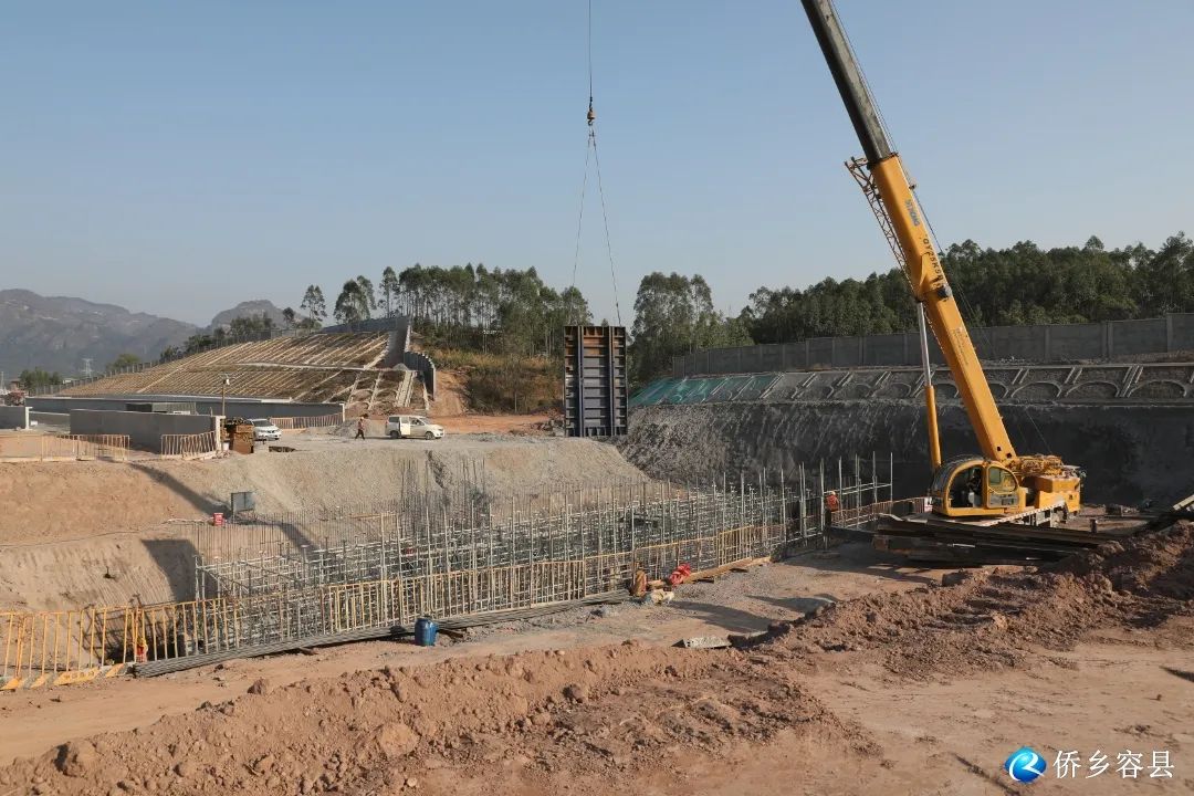 1736733695225232.jpg 640 (1).jpg